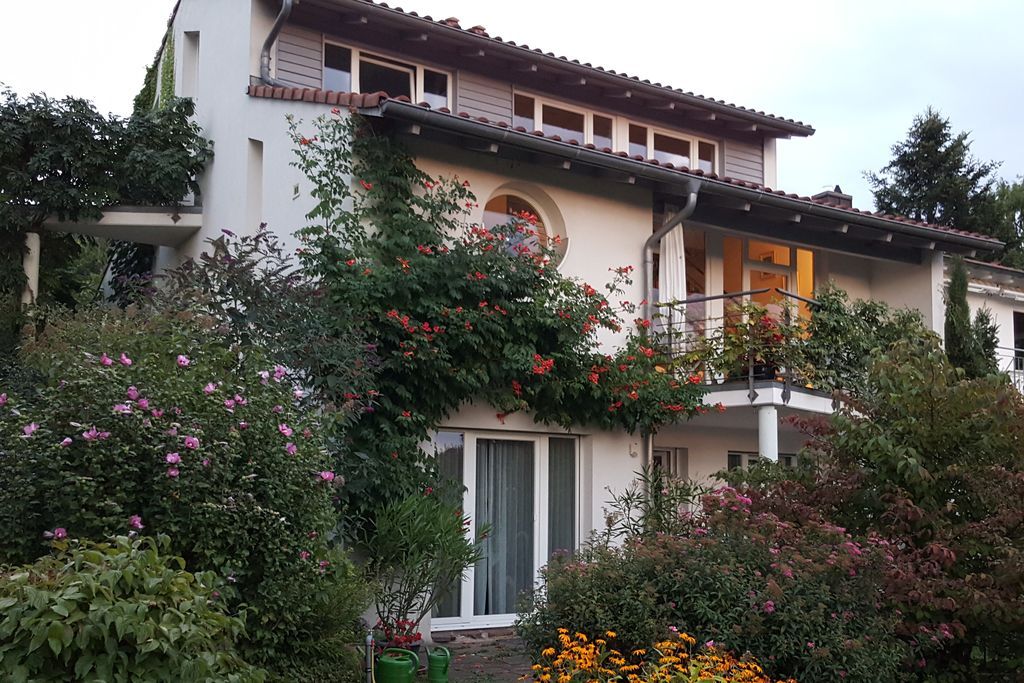 Ansicht Haus vom Zugangsweg